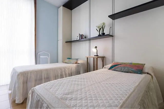 Duomo 15 Minuti Hotel Milan Guest house