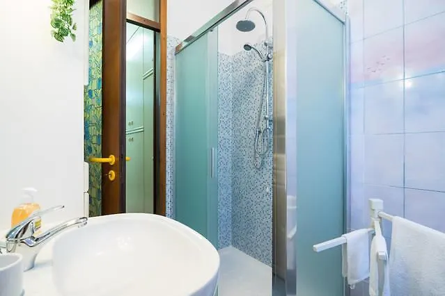 Guest house Duomo 15 Minuti Hotel Milan Italy